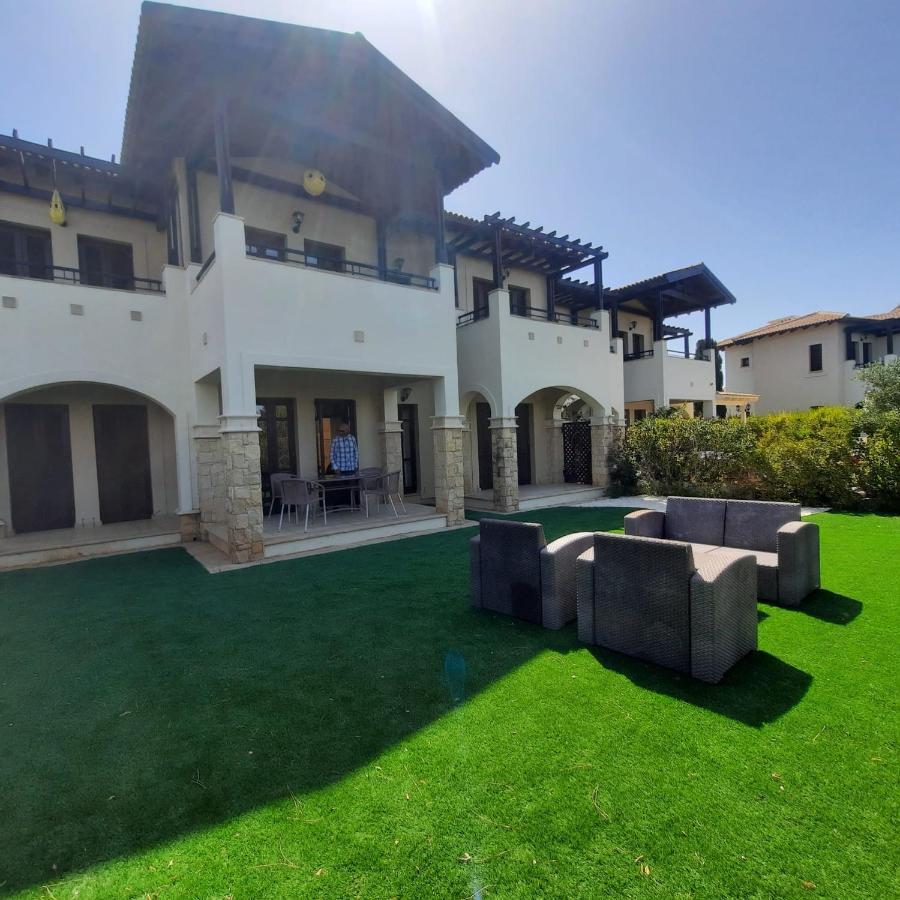 Helios Heights Spirits, Aphrodite Hills Golf Resort Kouklia Exterior photo