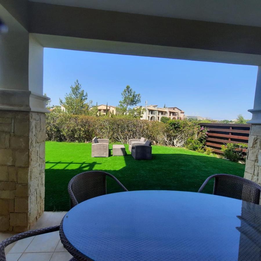 Helios Heights Spirits, Aphrodite Hills Golf Resort Kouklia Exterior photo